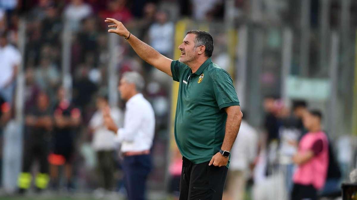 Livorno, raggiunto l'accordo tra Esciua e Lucarelli per la panchina amaranto