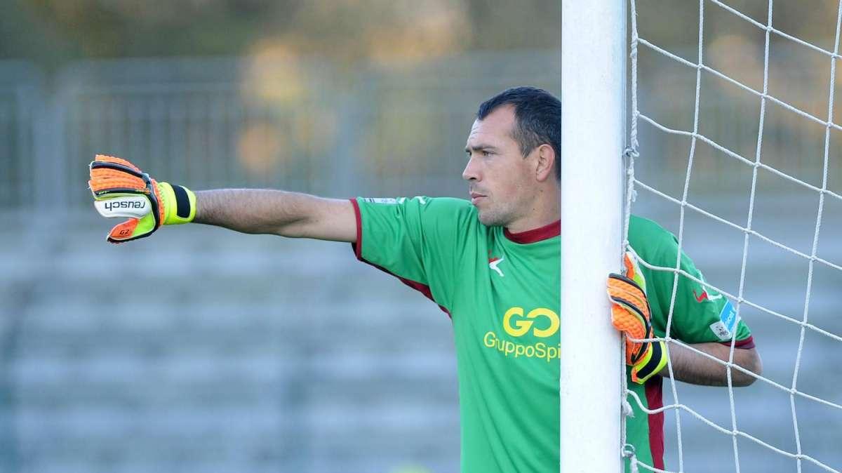 Trauma distorsivo a una caviglia per il portiere Mazzoni