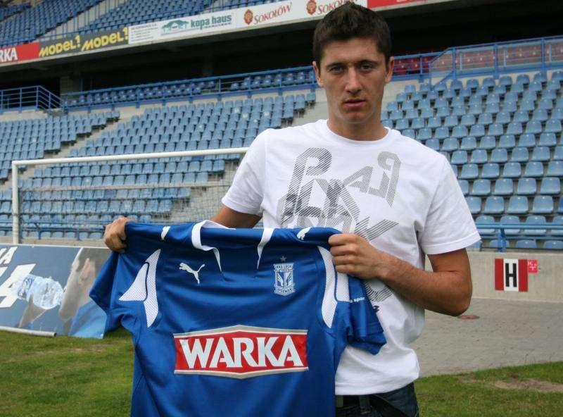 Spinelli sulle tracce del polacco Lewandowski