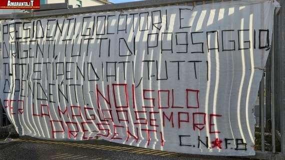 Uno striscione della Nord