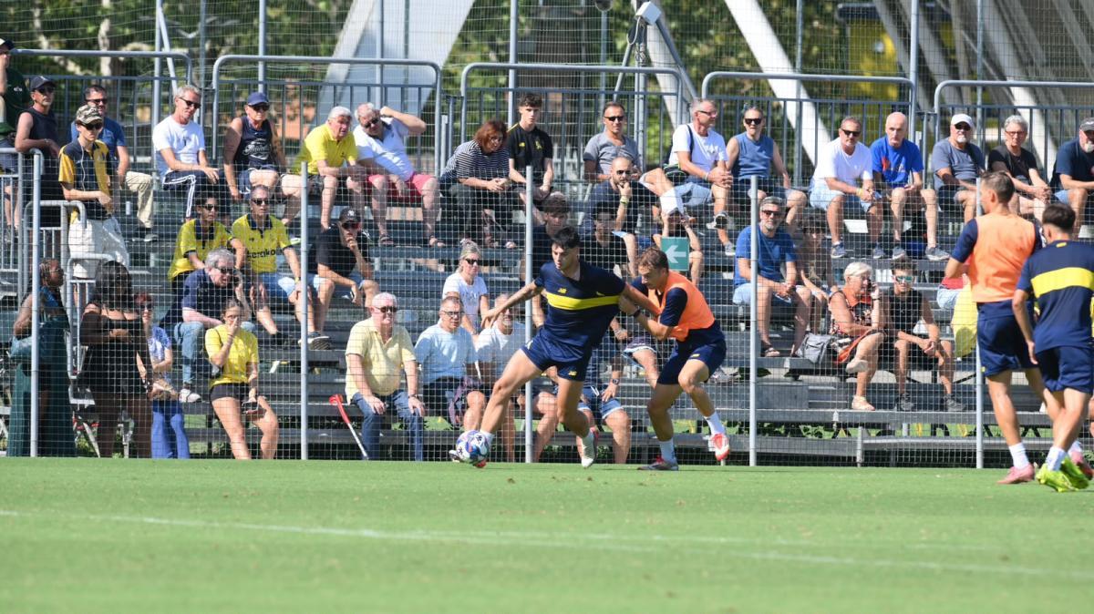 Primo allenamento a porte aperte per i canarini