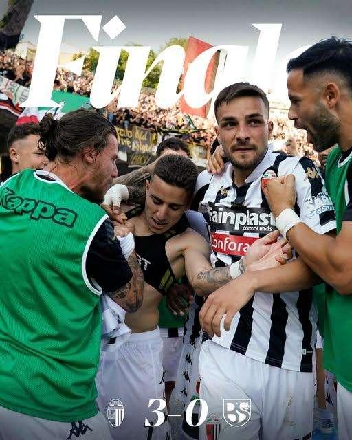 Ascoli-Brescia 3-0: grande festa al Del Duca per il ritorno in Serie B