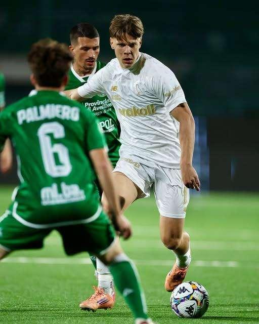  Avellino-Modena 1-0 : canarini sconfitti al Partenio