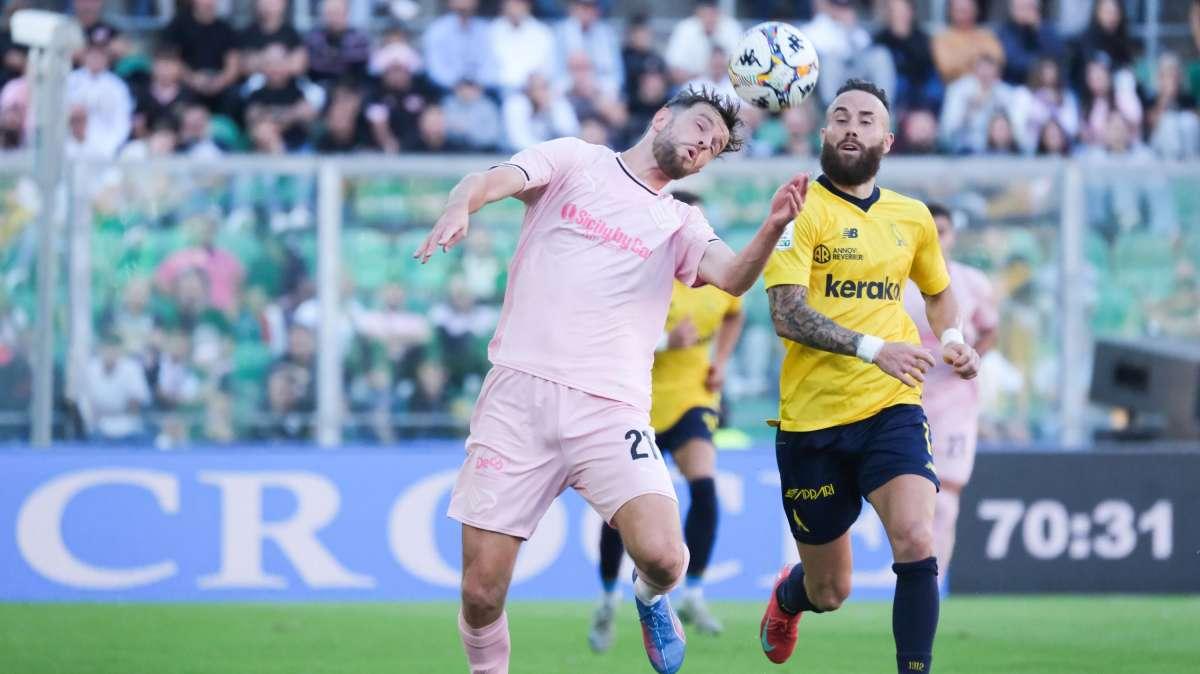 Alle 21.30 Gialli di sera su TRC