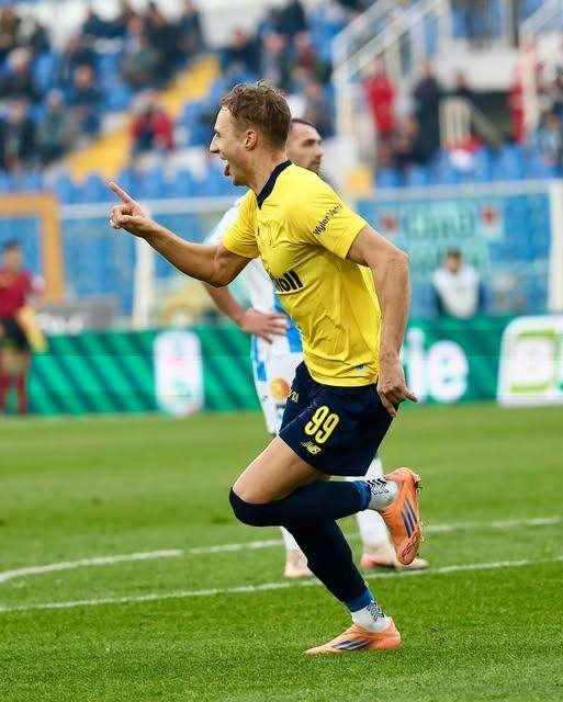 La mini cronaca di Pescara-Modena 0-2 