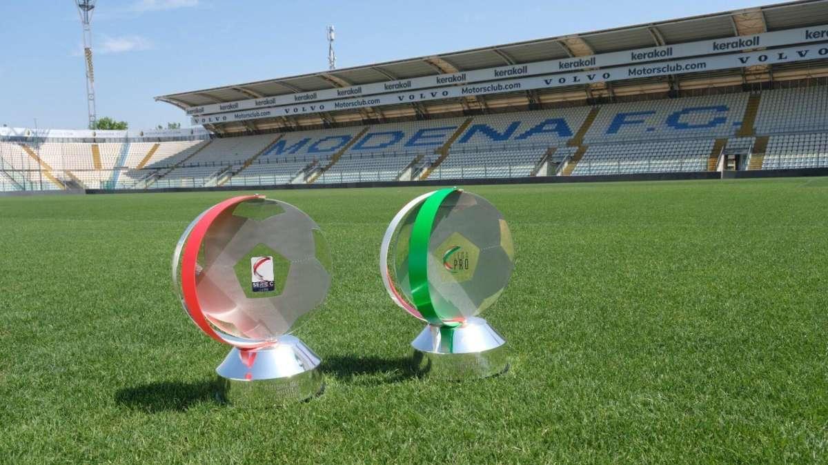 Modena, San Geminiano in piazza con i tifosi 