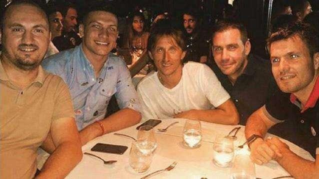 FOTO - Los 'Lukas' hacen piña y quedan para cenar