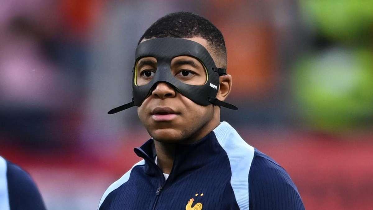 Kylian Mbappé y Tchouaméni, titulares contra la Bélgica de Lukaku