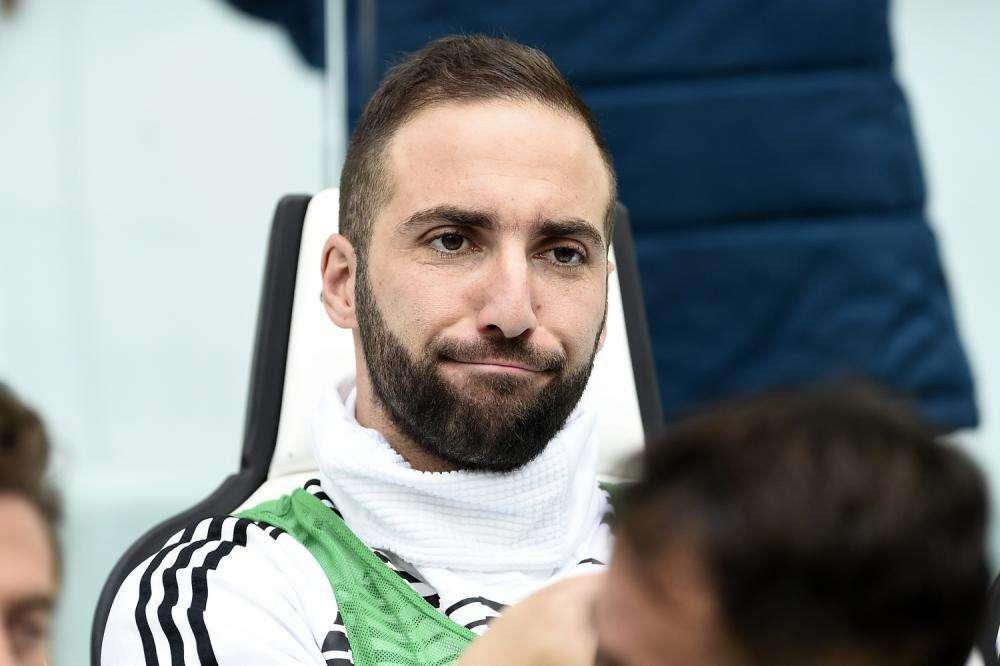 La Juventus está dispuesta a ceder a Higuaín, pero el delantero quiere un traspaso