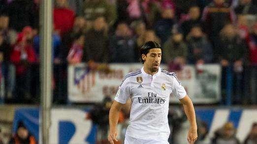 MARCA: Khedira pasa un examen médico en Múnich