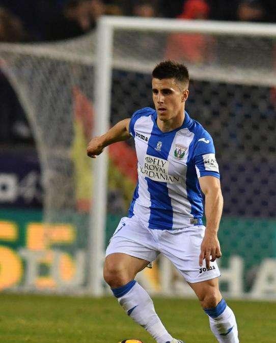 Los blancos revolucionan Leganés. Muchos aficionados harán noche en Butarque