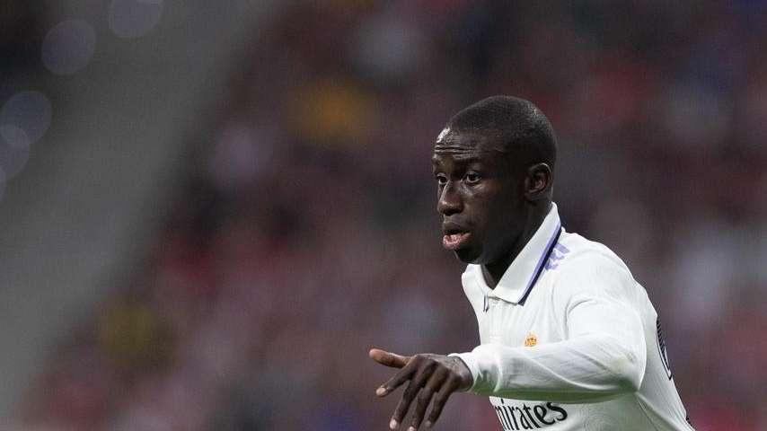 El Real Madrid se cansa de Ferland Mendy y toma una drástica decisión