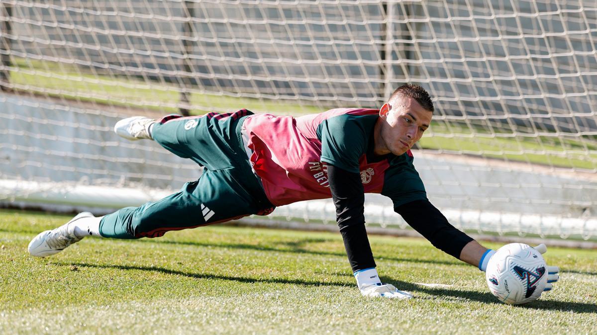 La encrucijada de Lunin que pone en duda su salida del Real Madrid