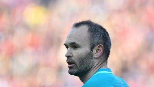 Iniesta se sorprende de los seguidores blancos: "No es agradable que en tu casa haya tanto aficionado del Real Madrid".