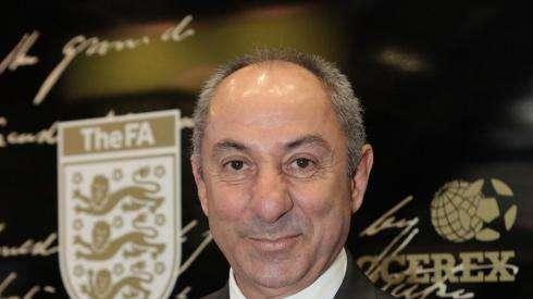 Ardiles: "Si fuera entrenador de Madrid o Barça me gustaría contar con Alli"
