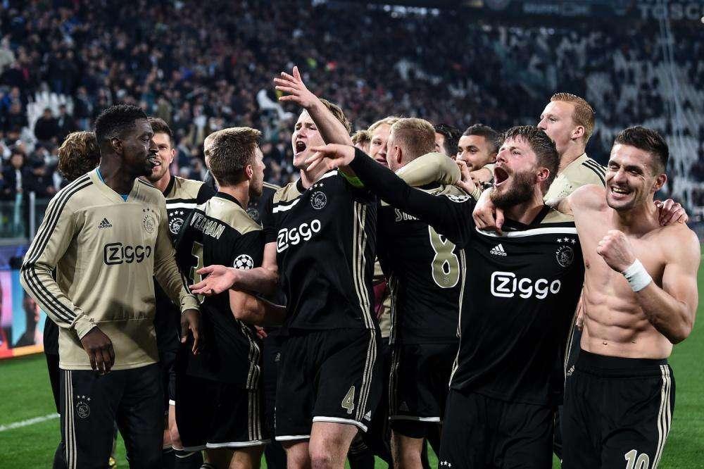 Fichajes Real Madrid, una de las revelaciones del Ajax se quedará en Holanda