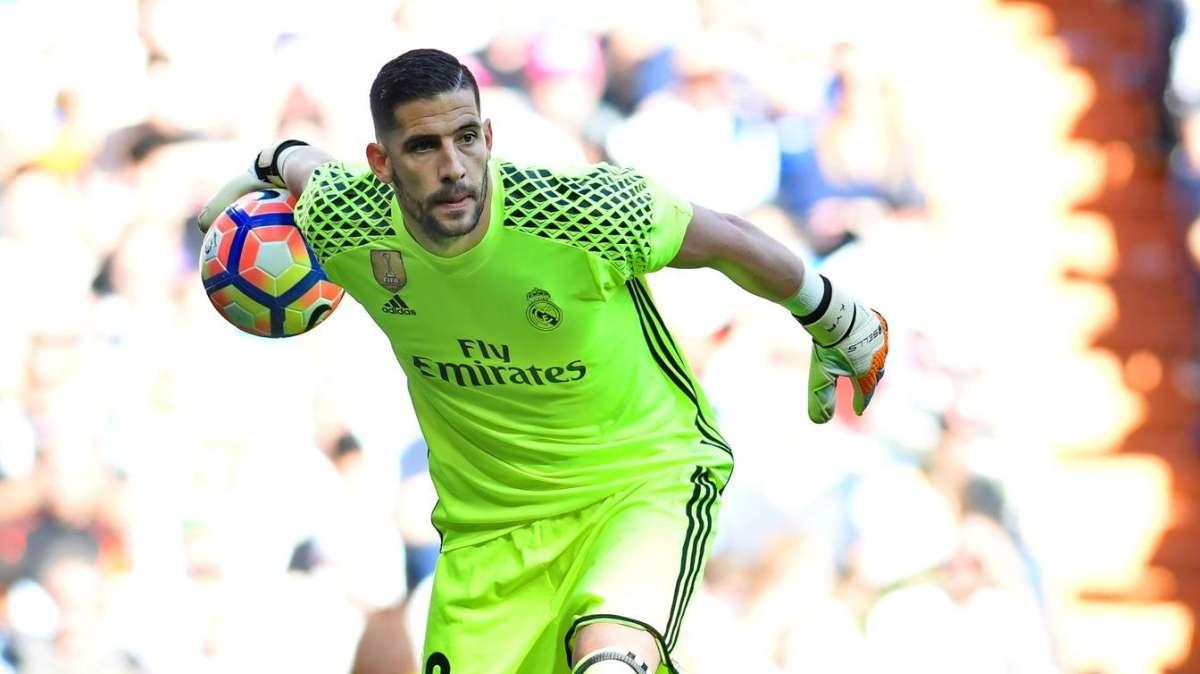 OFICIAL | El exmadridista Kiko Casilla llega cedido al Elche