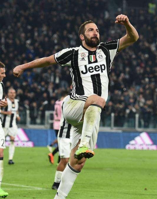 Superdeporte - La extraña venganza de los hinchas del Napoli con Higuaín