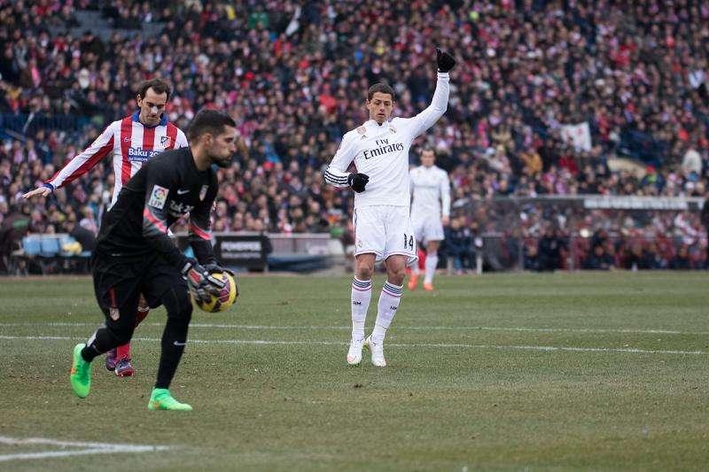 Chicharito se fija en Cristiano para superar su crisis: "Ganó el The Best por su juego, los goles son la cereza del pastel"