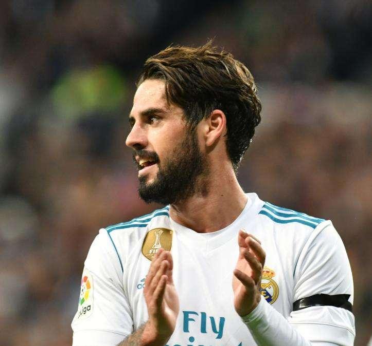 Daily Star - La Juve duda entre Isco y la vuelta de Pogba