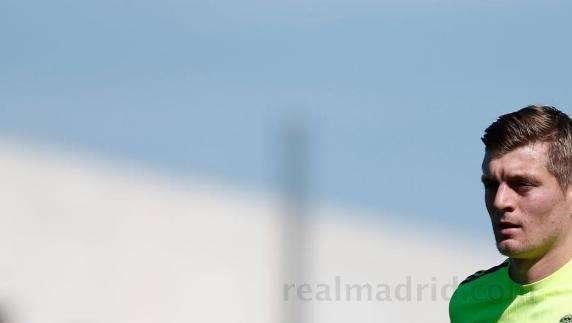 Mirror: Guardiola insiste en recuperar a Kroos