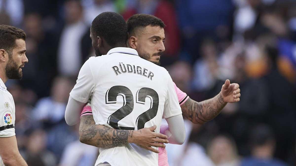 "Echo de menos en el Real Madrid rematadores como Joselu"