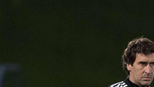 La continuidad de Raúl en el Real Madrid aún es posible