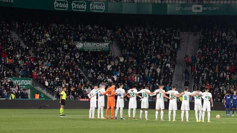 FINAL | Elche 3-1 Villarreal: ¡bombazo en el Martínez Valero!
