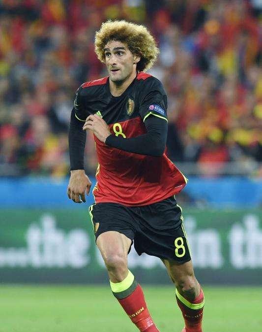 The Sun: Mourinho quiere renovar a Fellaini
