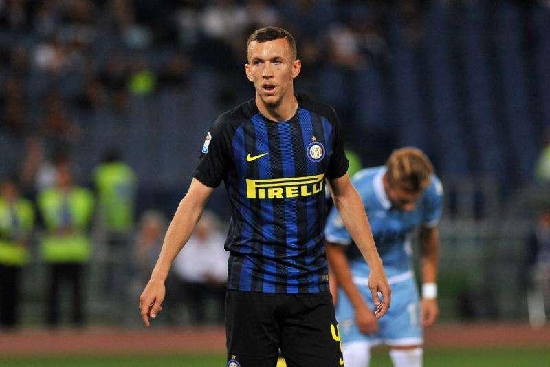 Pelea de titanes por Perisic: Chelsea, United y Liverpool ofrecen 45 millones por él