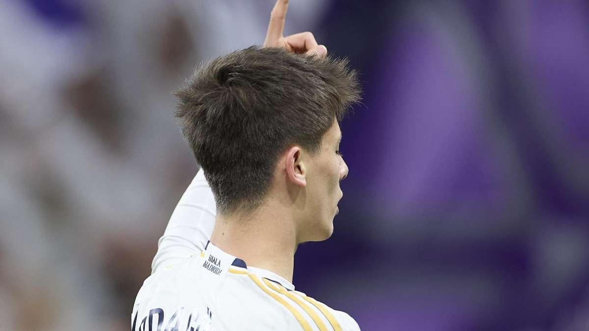 Lluvia de goles en la consagración de Güler: la crónica del Villarreal - Real Madrid