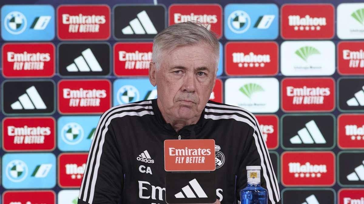 Carlo Ancelotti en rueda de prensa: "El calendario no tiene sentido. Cada uno piensa en lo suyo y los jugadores no pintan nada"