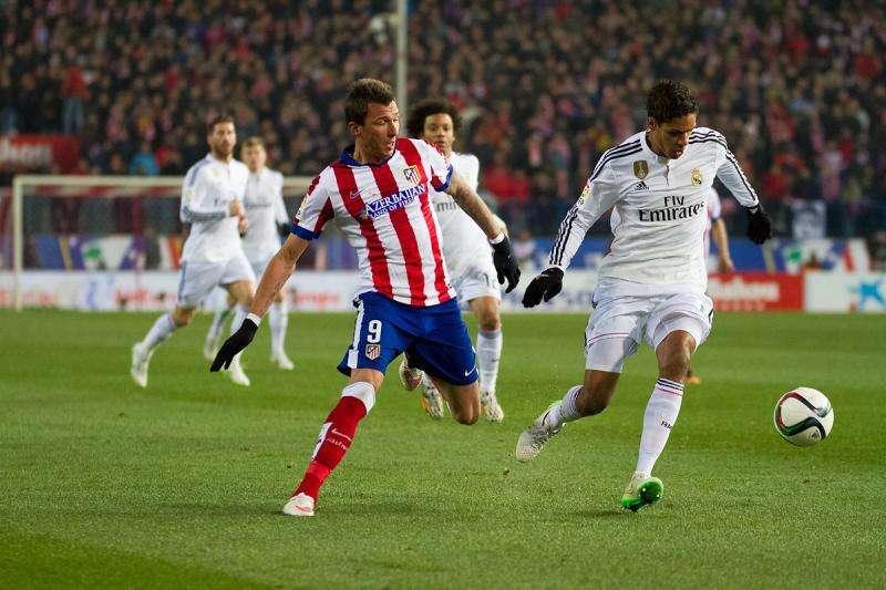 Daily Express: El Chelsea ofrecerá 47 millones por Varane