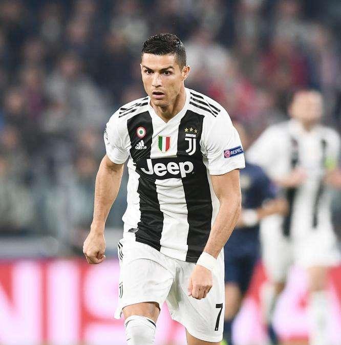 Así se fraguó el fichaje de Cristiano por el United: "El niño es increíble"