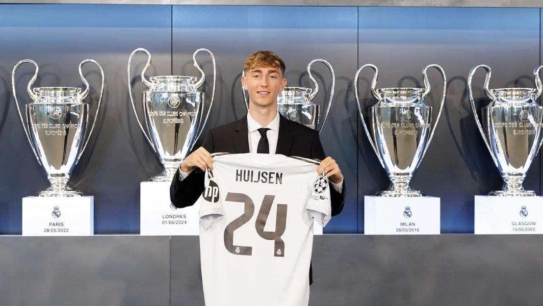 Huijsen, en su primera rueda de prensa como jugador del Real Madrid: "Es el mejor día de mi vida"
