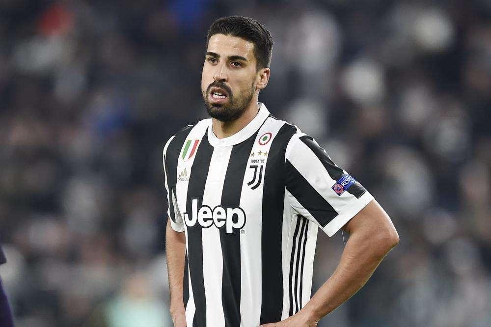 Preocupación en la Juve: Khedira, duda tras retirarse lesionado ante España