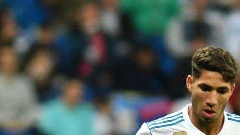 Achraf, elegido ‘rookie’ del mes por segunda vez en la Bundesliga