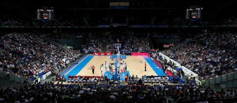 El nuevo pabellón para el equipo de baloncesto ya está preparado