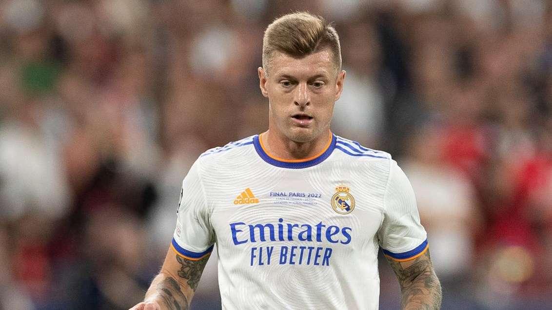 Kroos no descarta algún fichaje más: "Lo estamos haciendo bien en el mercado"