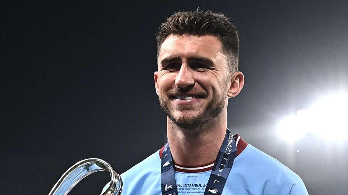 Mercado de fichajes en directo | Laporte no será tan sencillo; el Barça, a por un campeón de Europa...