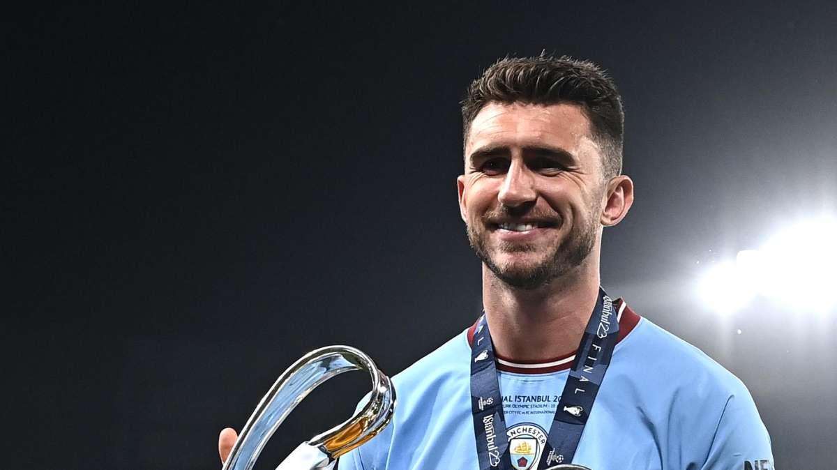 "Si el Real Madrid quiere, fichará a Laporte en enero"