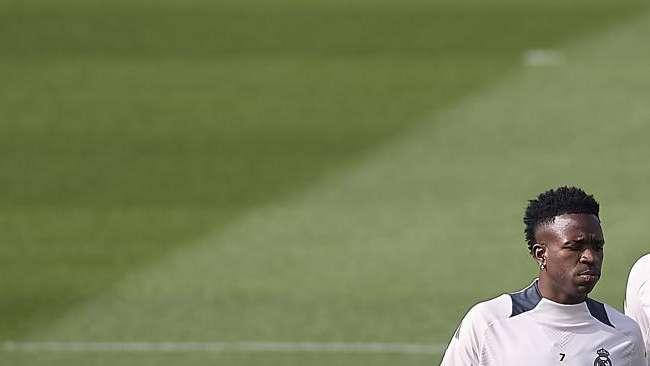 Militao reaparece en el último entrenamiento de Ancelotti con el Real Madrid