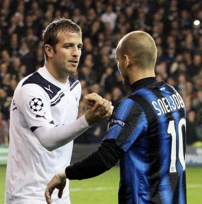 Van der Vaart estuvo a punto de quedarse un año en el banquillo...¡por una siesta!
