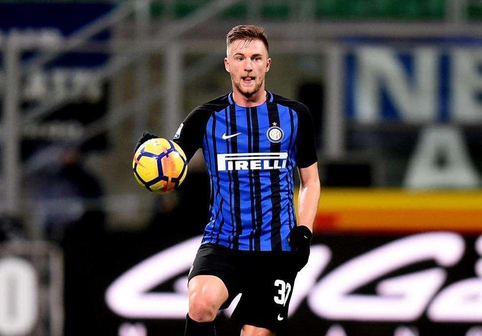 Skriniar: "Me atraen Madrid y Barcelona. Iré donde tenga posibilidades de jugar"