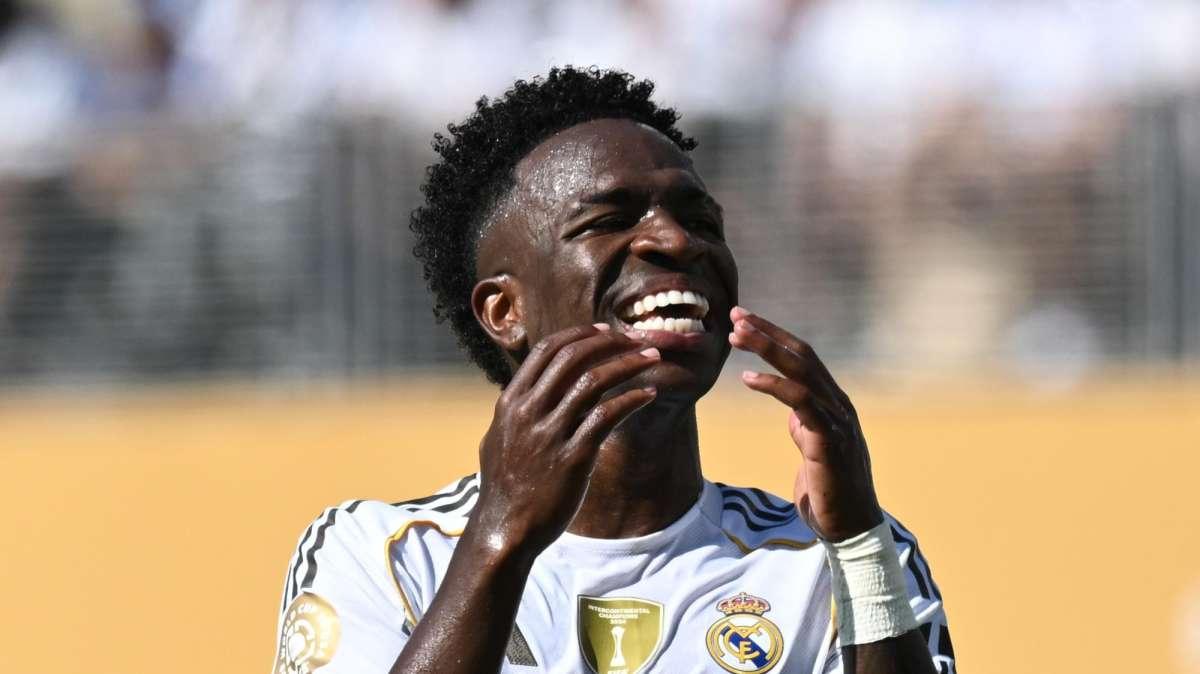 El Real Madrid busca un fichaje bomba, sin prisas por Vinicius...