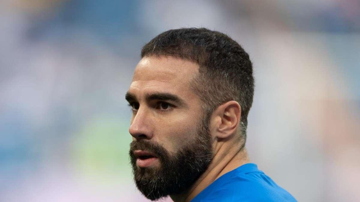 Carvajal responde a Laporta tras sus palabras sobre que el mérito de la selección es de Xavi