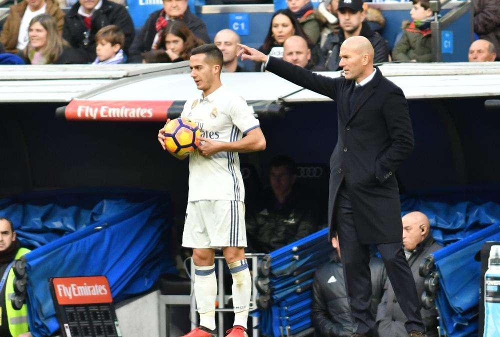 As - En los despachos del Madrid empiezan a plantearse la vía Míchel