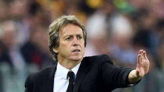 Jorge Jesús: "Estoy concentrado en el Sporting" 