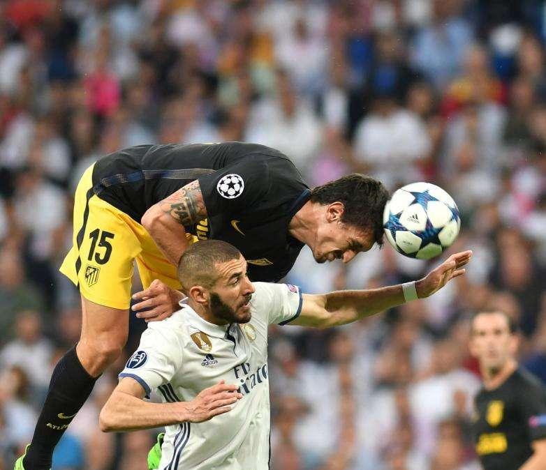 Savić: "Será especial, mañana nos podemos acercar al Barcelona. Benzema..."