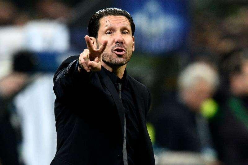 Le Parisien: Benítez o Simeone, las opciones del PSG para sustituir a Blanc